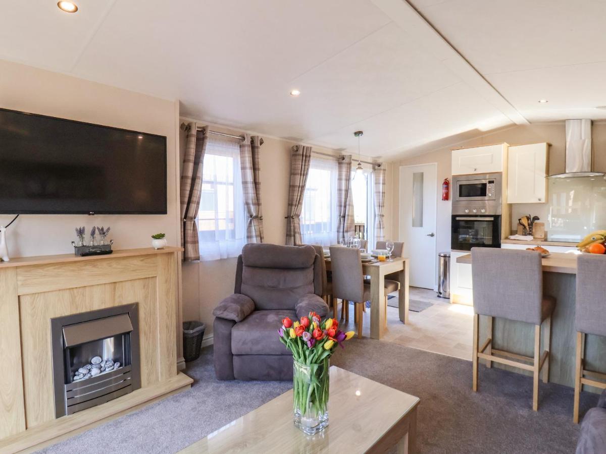 Marigold Lodge Saltburn-by-the-Sea Exterior photo