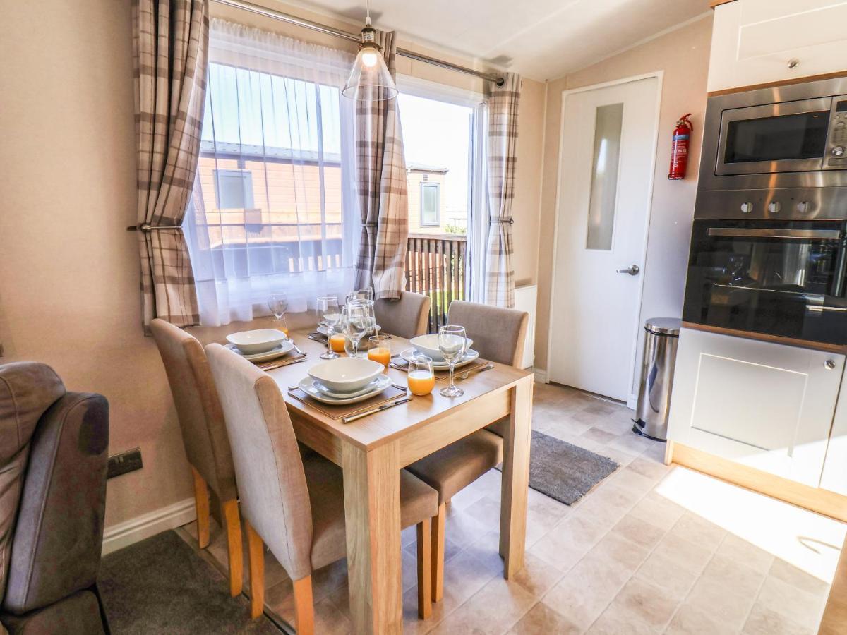 Marigold Lodge Saltburn-by-the-Sea Exterior photo